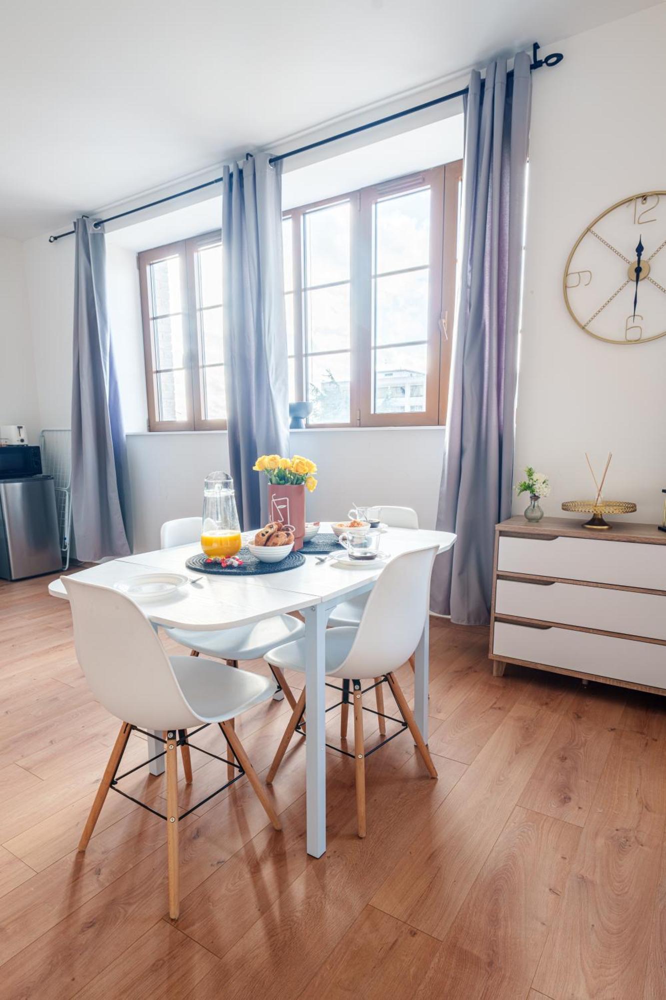 Le Fleur De Cerisier - Zmn Conciergerie Apartment Saint-Quentin  Ngoại thất bức ảnh