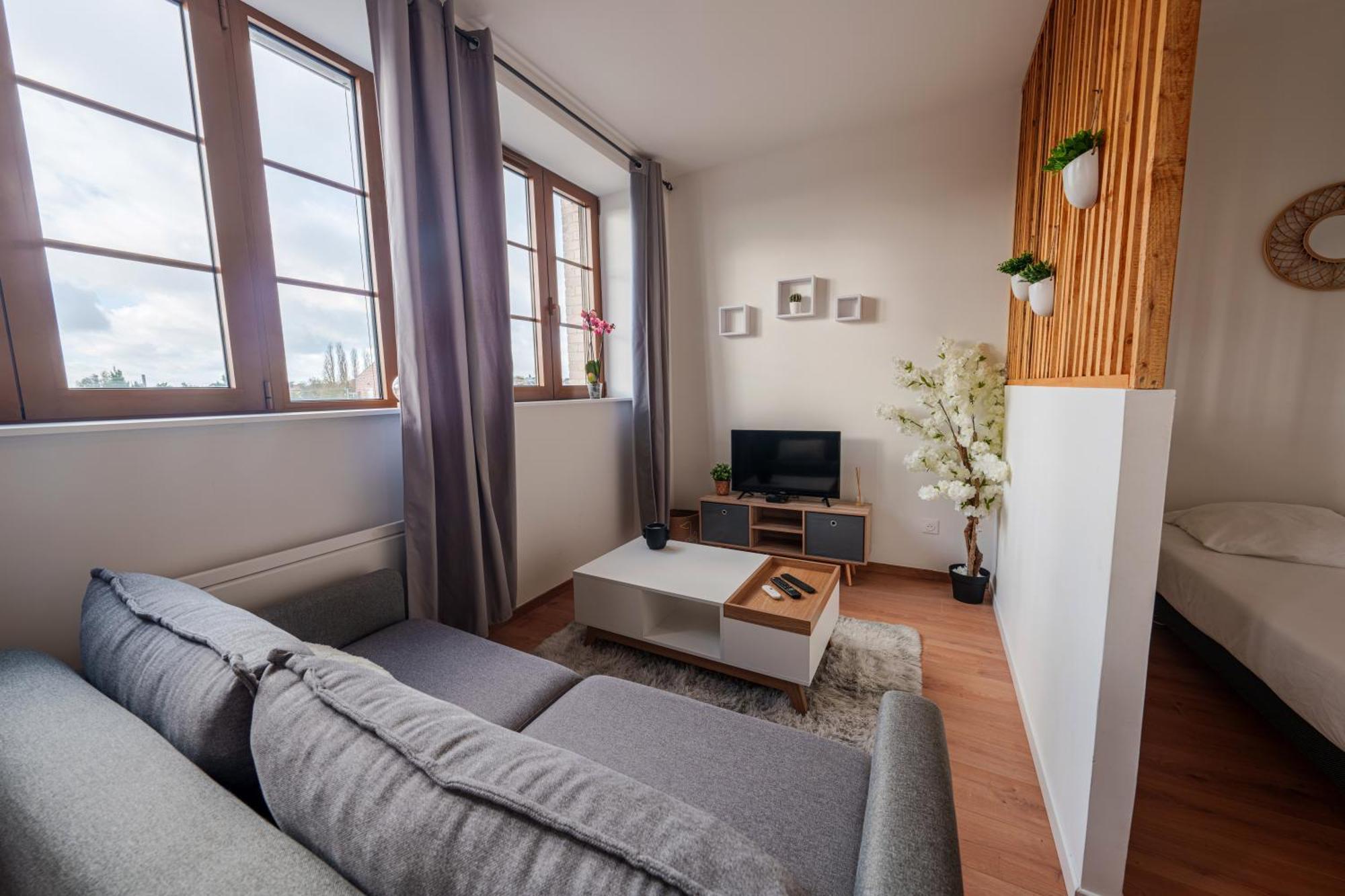 Le Fleur De Cerisier - Zmn Conciergerie Apartment Saint-Quentin  Ngoại thất bức ảnh
